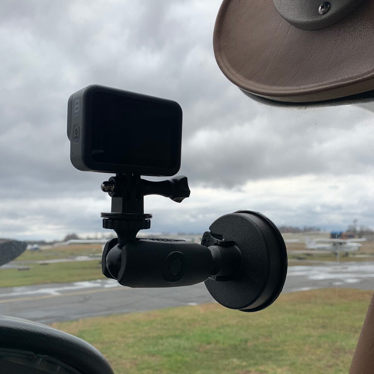 Robust GoPro suction cup mount
